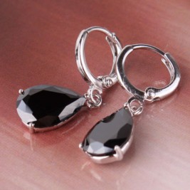 set teardrop black